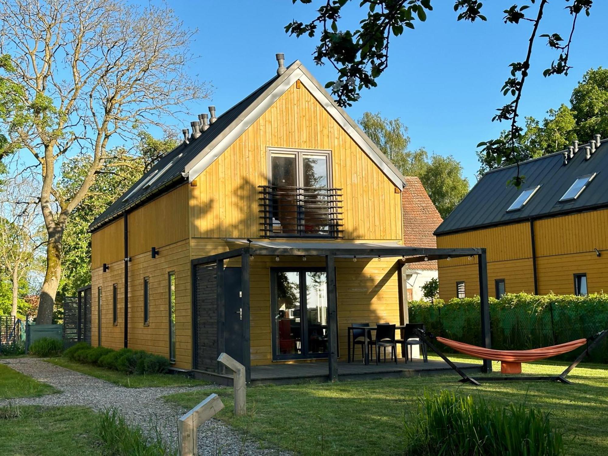 Kwiatowa Laka Villa Sliwin Exterior photo